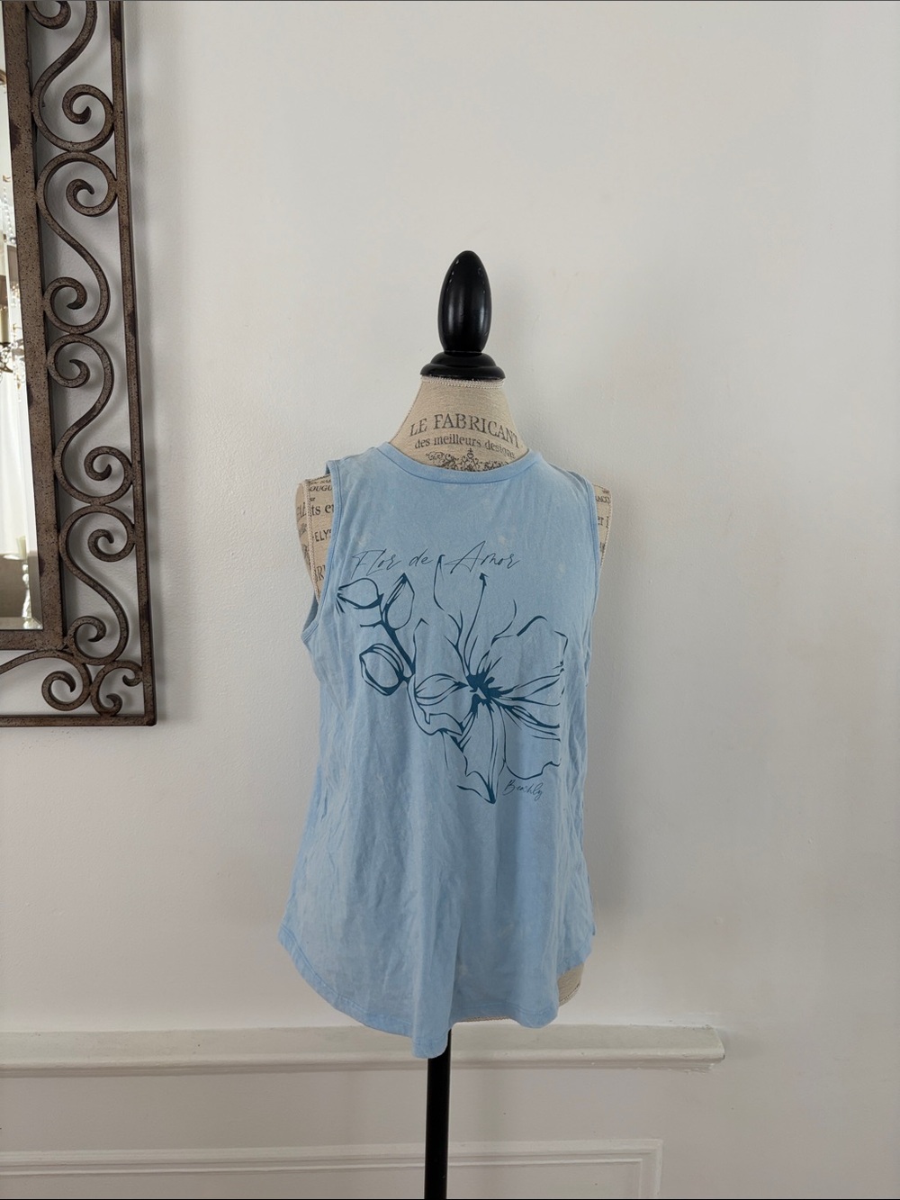 Women's Light Blue Floral Graphic Tank Top